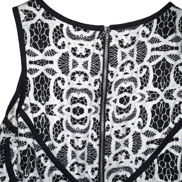 Motherhood Black White Lace Print Dress Women's Size Small Back Zip - Picture 5 of 7